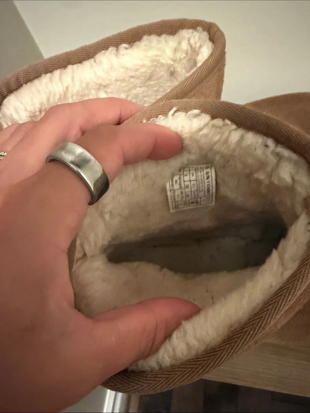 UGG classic short